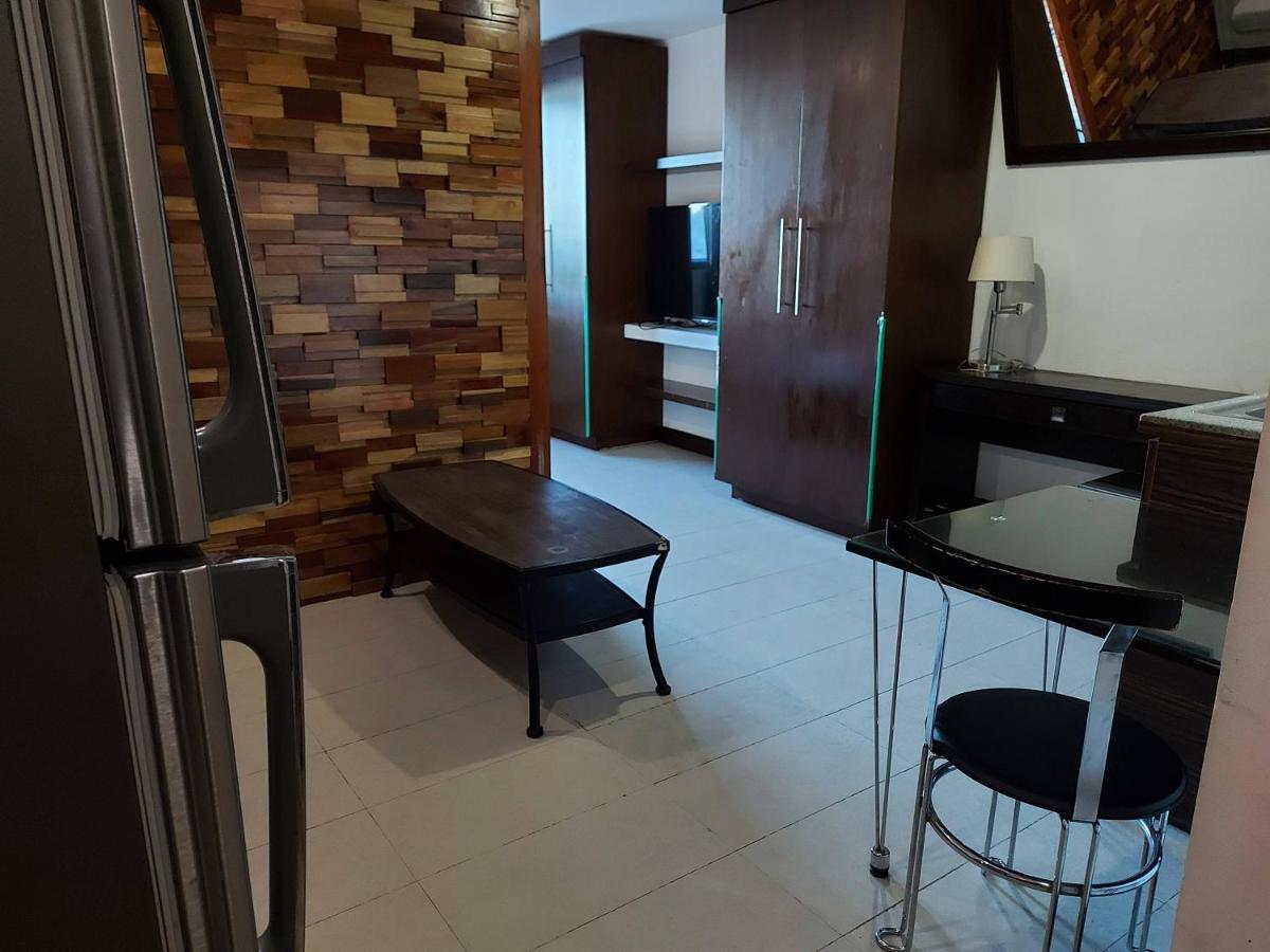 Posh Beds With City View And Pools Mandaluyong Exterior photo