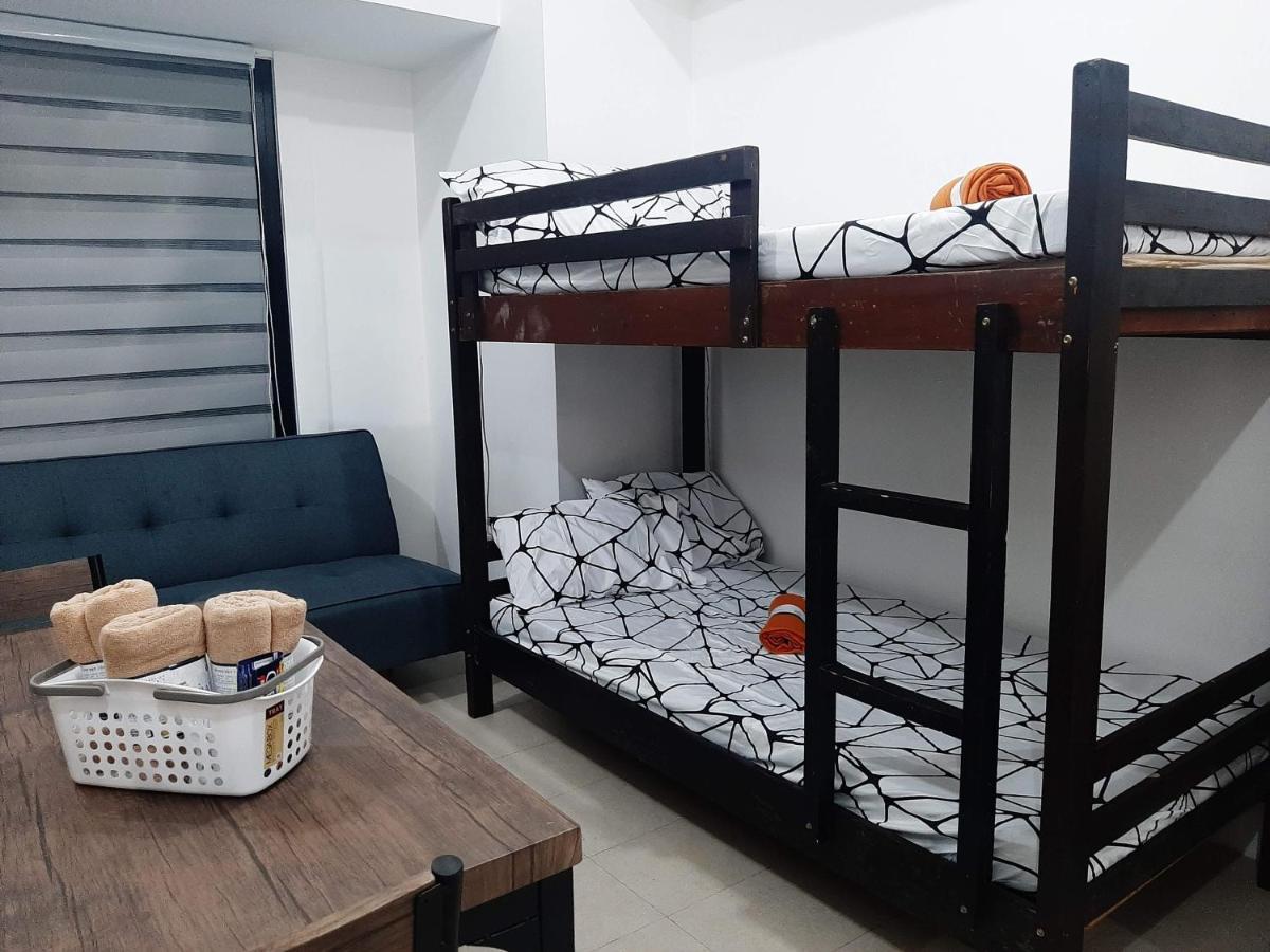 Posh Beds With City View And Pools Mandaluyong Exterior photo